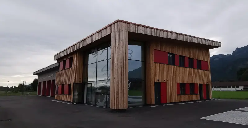 Mehr über den Artikel erfahren FEUERWEHRGEBÄUDE SCHWANGAU